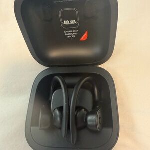 Dr Dre Power Beats wireless headphones